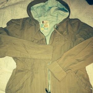 "SOLD" Brand NEW Roxy jacket