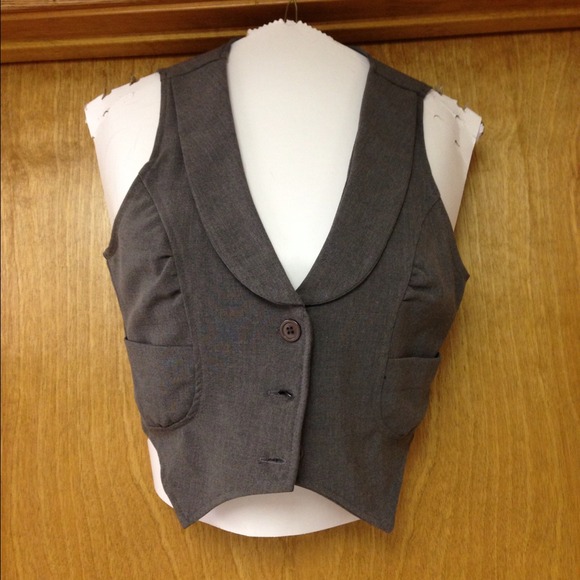SOLD- gray vest