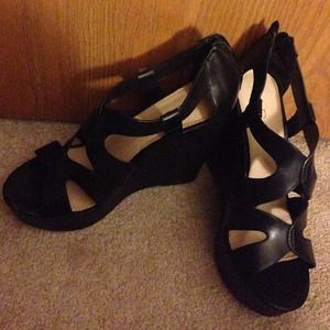 Aldo wedges worn once.