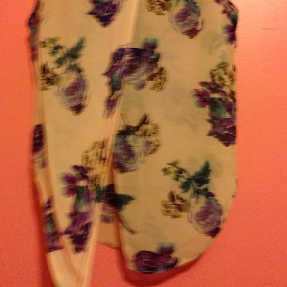 Shirt - Picture 2 of 3