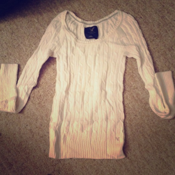 American Eagle Outfitters Sweaters - Cream Sweater