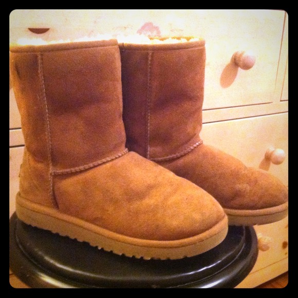 Authentic Kids Ugg boots