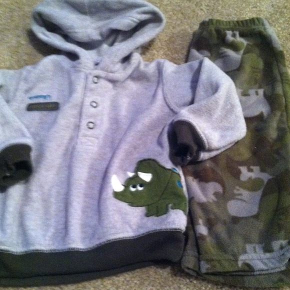 Bundle for Nora all four of ur likes