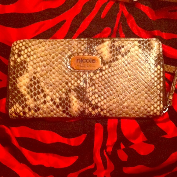 nicole by Nicole Miller wallet