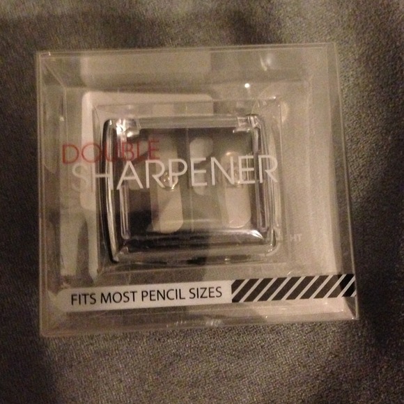 Elle double sharpener