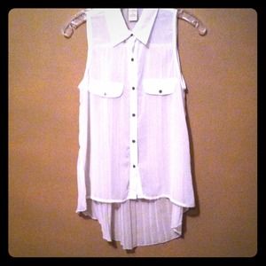 High low hem line top 🌺