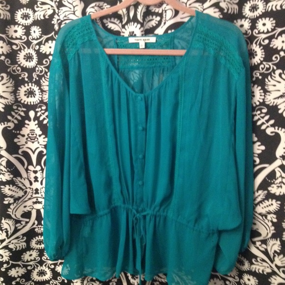 Daniel Rainn Tops - Flowy Peasant Blouse