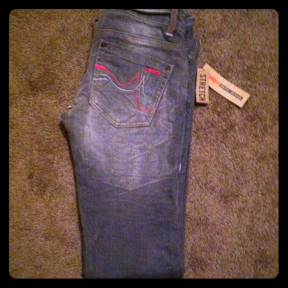 DKNY jeans