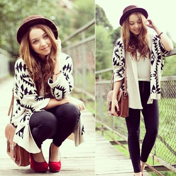 Tribal cardigan !