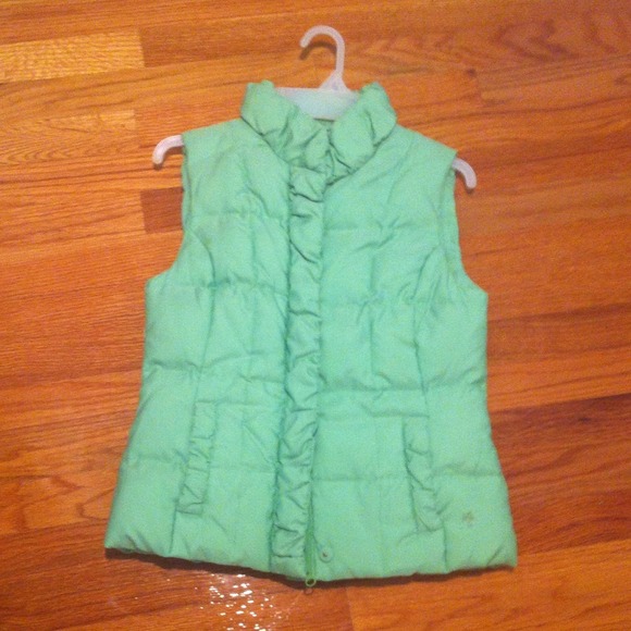 🚫SOLD🚫 Lilly Pulitzer seafoam green puffer vest