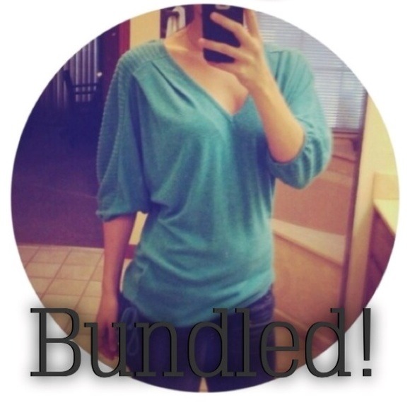 Warm loose fitted top. - Picture 4 of 4