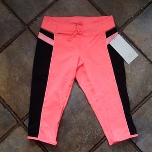 Lululemon Heat It Up Crop bundled with Pace Tight