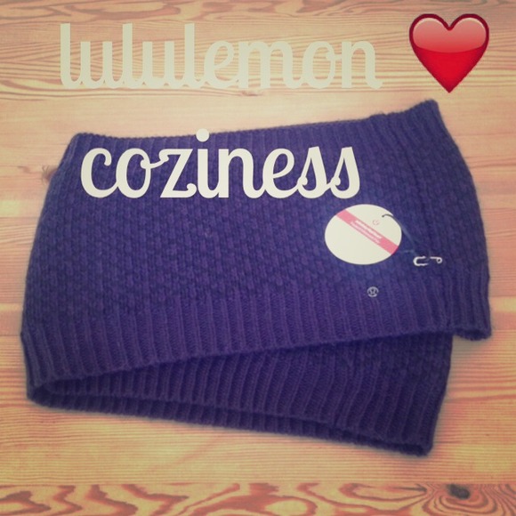🚫SOLD IN BUNDLE!🚫NWT Lululemon Infinity Scarf