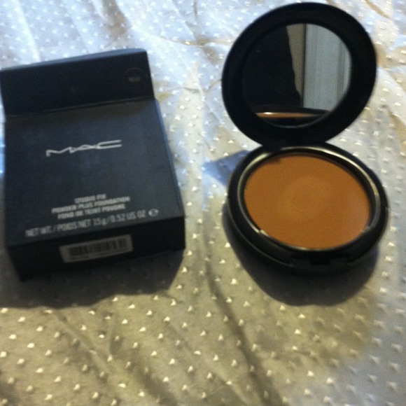 Mac nc42 studio fix powder