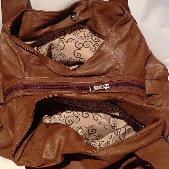 Handbag - Picture 2 of 3