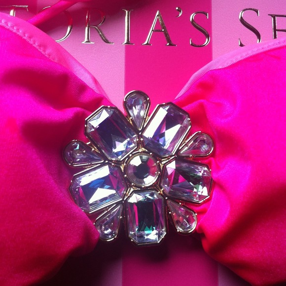 Victoria secret bikini top size S - Picture 3 of 3