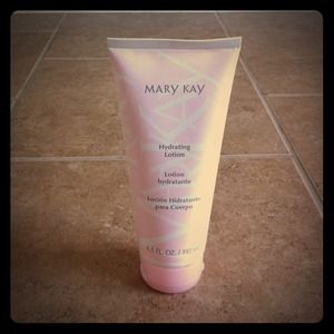 Mary Kay hydrating lotion