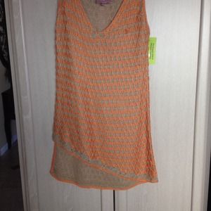 Sweater crochet tank with asymmetrical hem