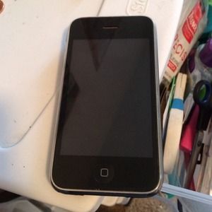 iPhone 3GS 8GB (AT&T)