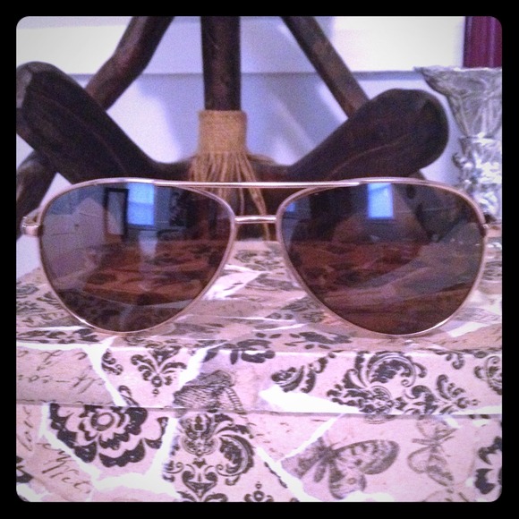💔Sold💔 Foster Grant Aviator Sunglasses