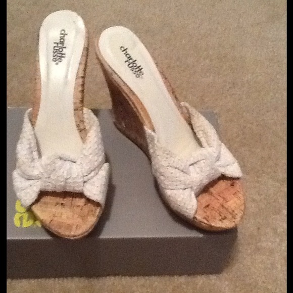 White Wedges - Picture 2 of 3