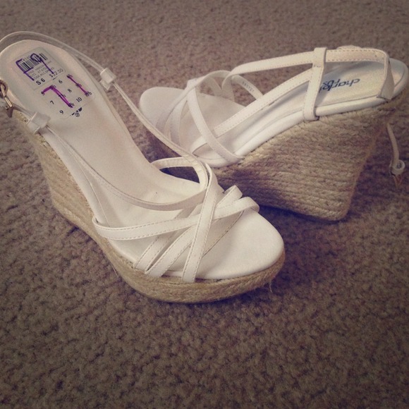 Never worn