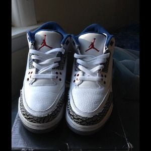 True blue 3 jordans