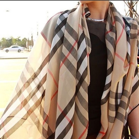 Brand new chiffon scarf - Picture 2 of 3