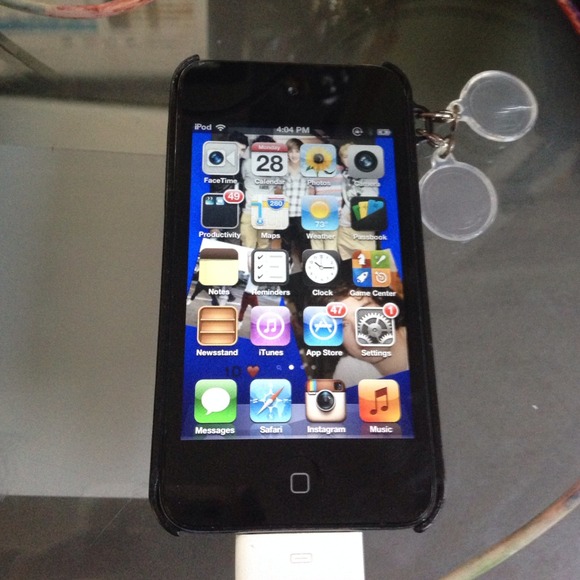 iPod touch 32 gb 4th generation