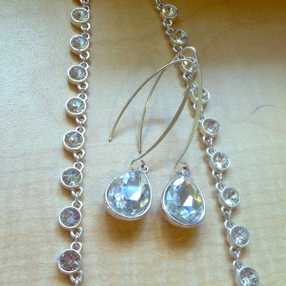 CHARTER CLUB necklace and ALFANI earring set