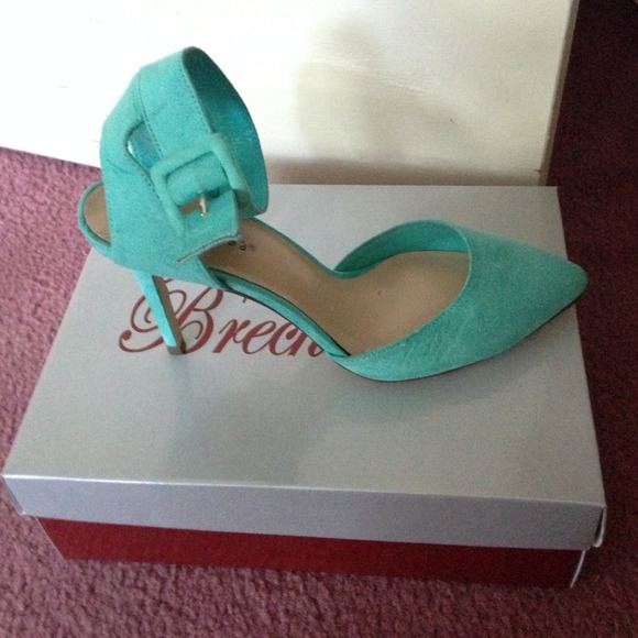 Mint strap heels