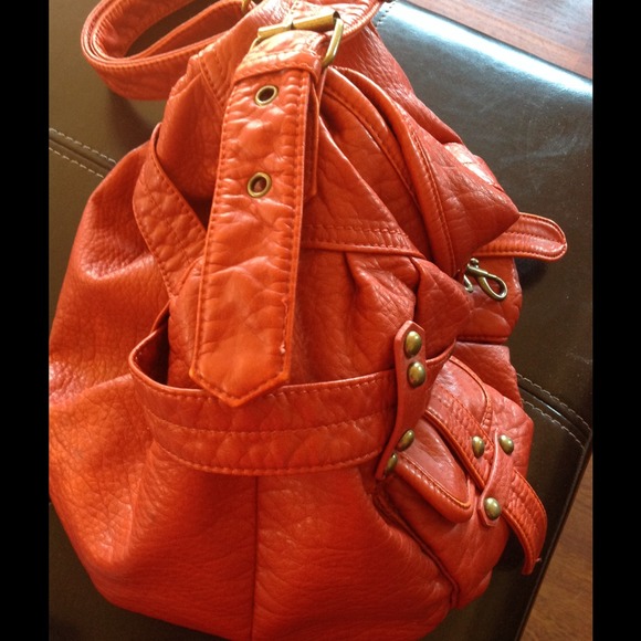 🎭 Fun Fall-colored vegan purse - Picture 3 of 4