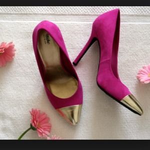 Mossimo Shoes - πCap toe heels. Mossimo Shoes - πCap toe heels.