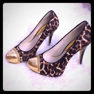 Michael kors leopard heels