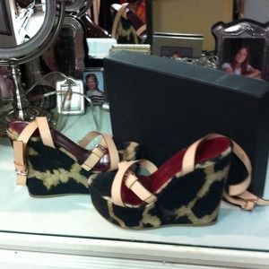 Giambattista Valli platforms