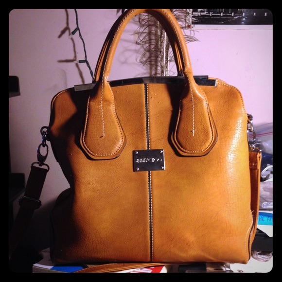 ON HOLD Jimmy Choo camel shoulder bag