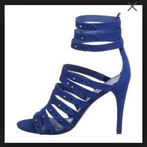 Pour la victoire Aaliyah strappy heels