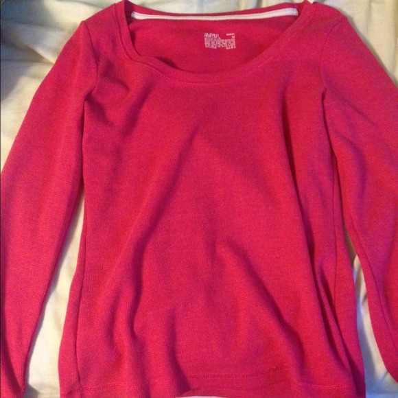 Gilligan and omalley pink sleepwear shirt - Picture 2 of 2