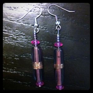 Glass beaded earrings💎