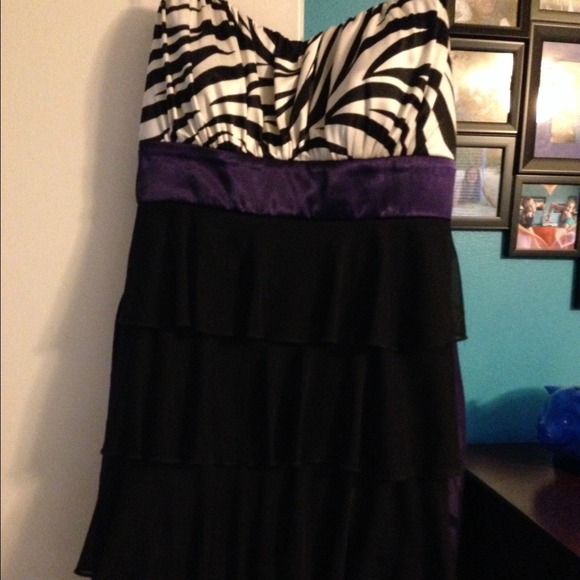 Sweet storm zebra and purple homecoming dress - Picture 4 of 4