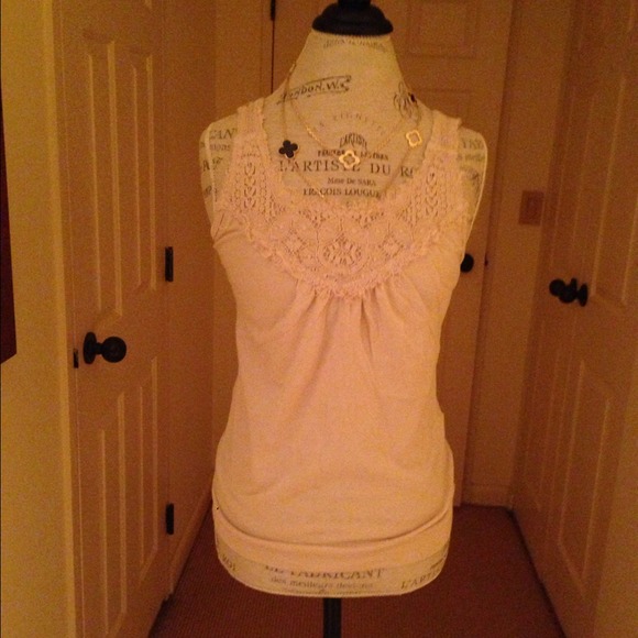 ⚡SOLD ⚡AS BUNDLE- Juicy Couture Tank Top