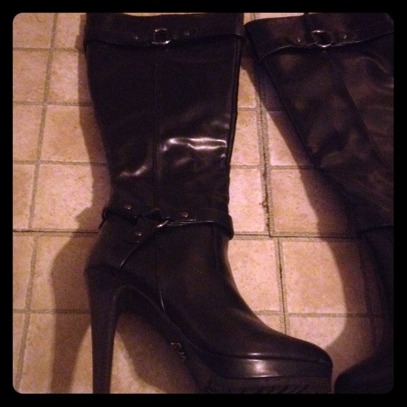 Brand New Vera Wang high heel boots