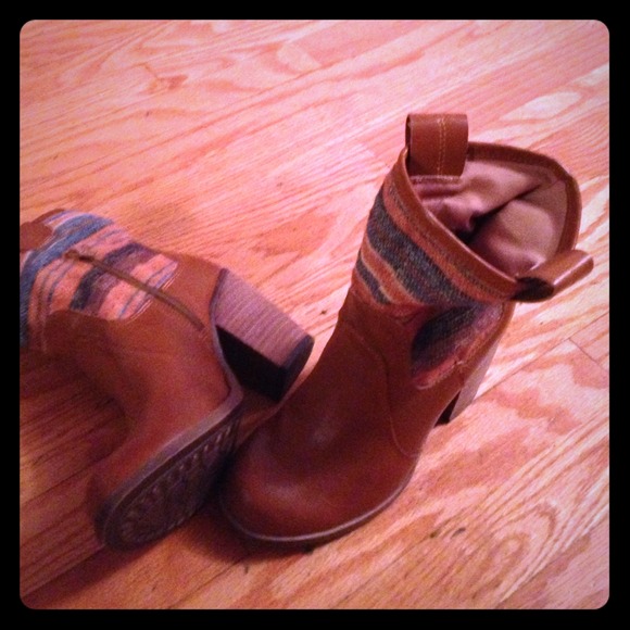 Brown ankle boots
