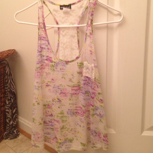 Lace floral crop top - Picture 1 of 2