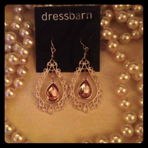 Pink earrings 💕