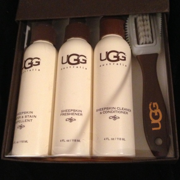 UGG sheep Car Kit