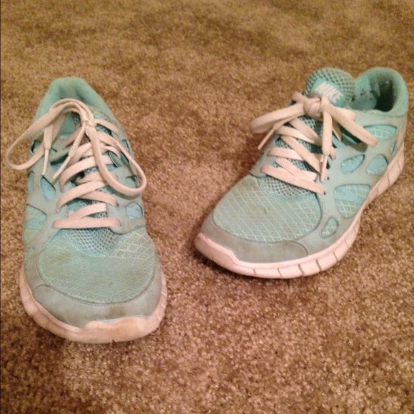 ON HOLD FOR  @andycastro     Light blue nike free