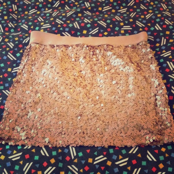 Gold skirt