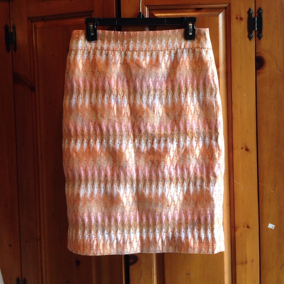 J. Crew knee length skirt size 4 - Picture 2 of 4