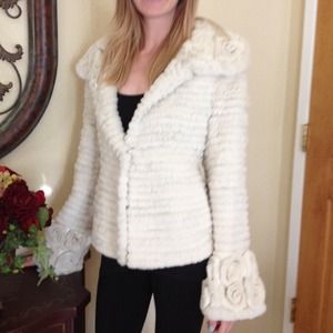 Belta white rabbit fur coat with rosettes